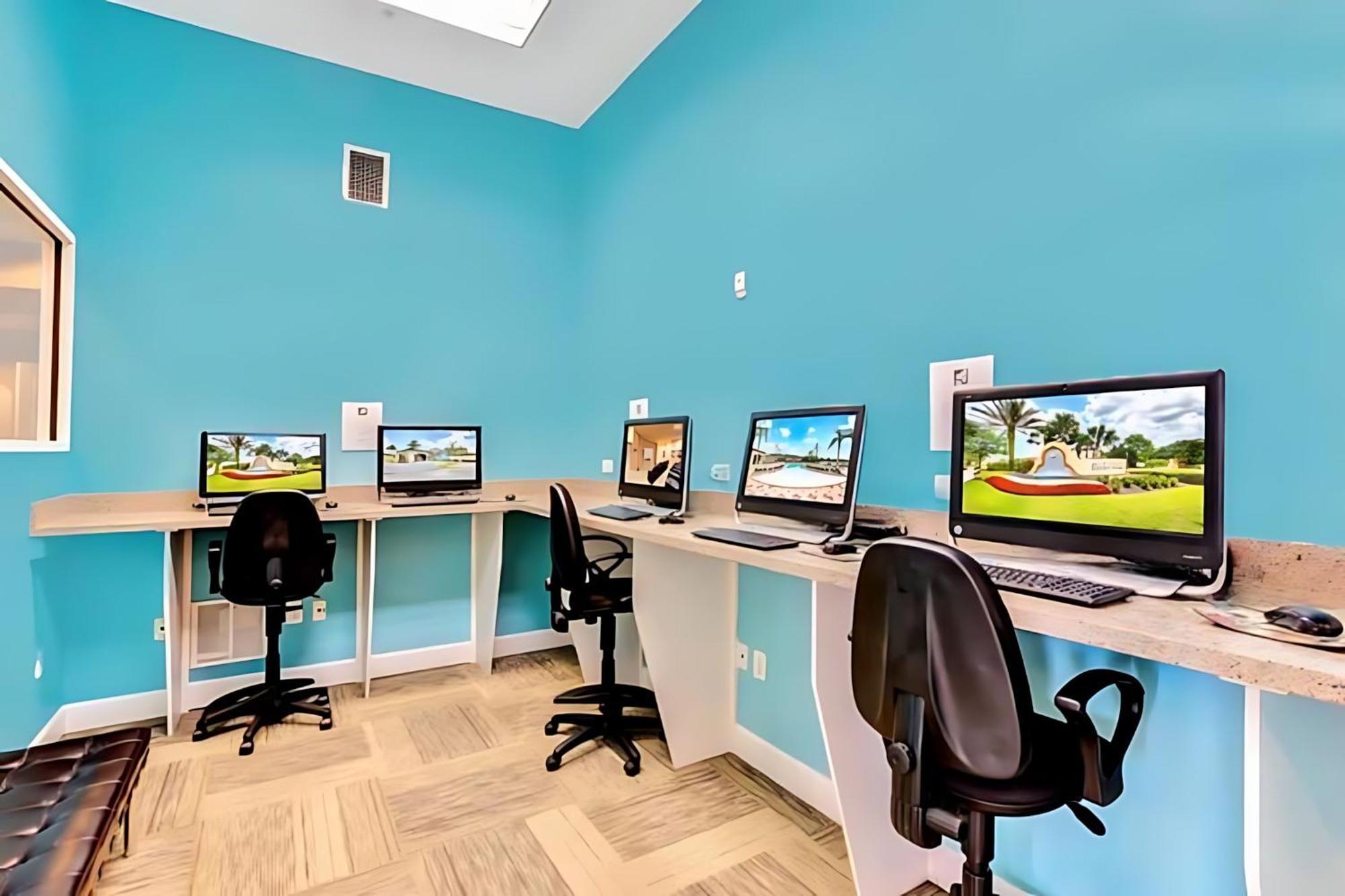 6Br Resort Home Near Disney - With Private Pool Hot Tub And Games Room Kissimmee Eksteriør billede