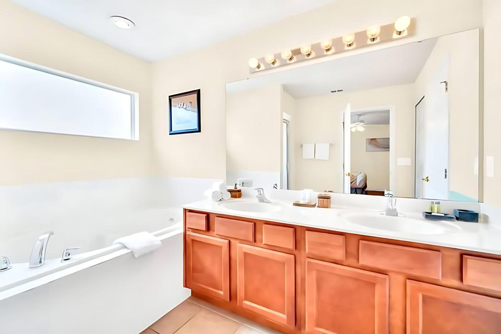 6Br Resort Home Near Disney - With Private Pool Hot Tub And Games Room Kissimmee Eksteriør billede