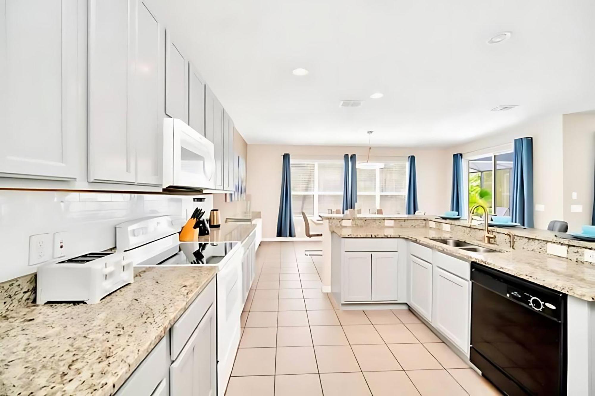 6Br Resort Home Near Disney - With Private Pool Hot Tub And Games Room Kissimmee Eksteriør billede
